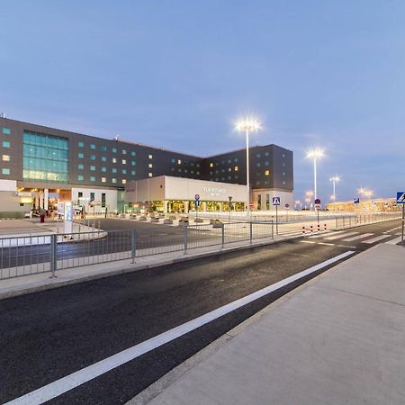 Hotel Courtyard By Marriott Warsaw Airport Exteriér fotografie